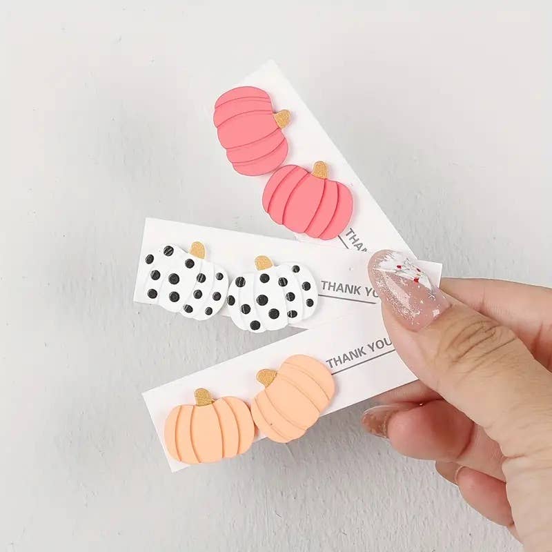 Pumpkin Stud Earrings: Peachy (bottom color)