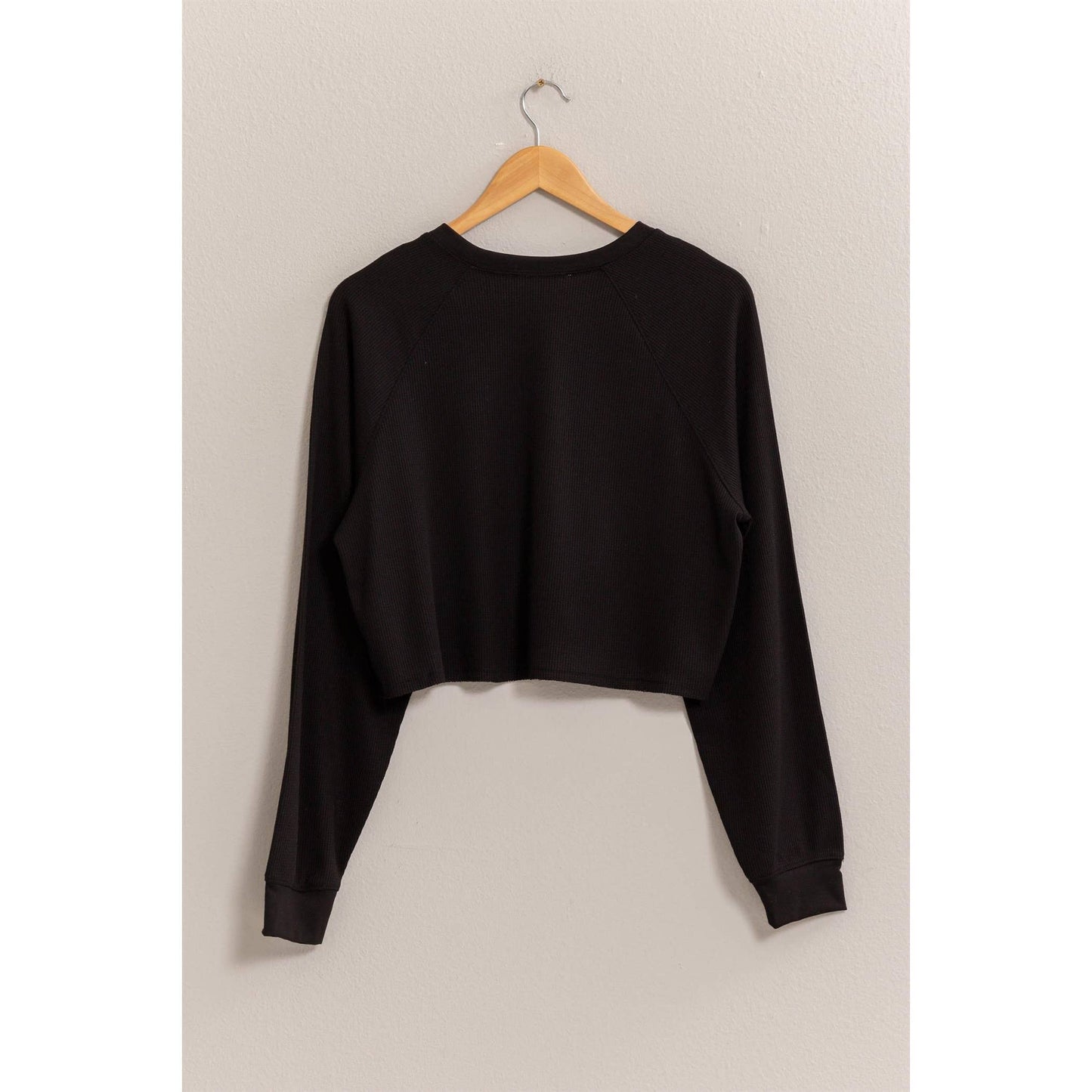Black Raglan-Sleeve Crop Top