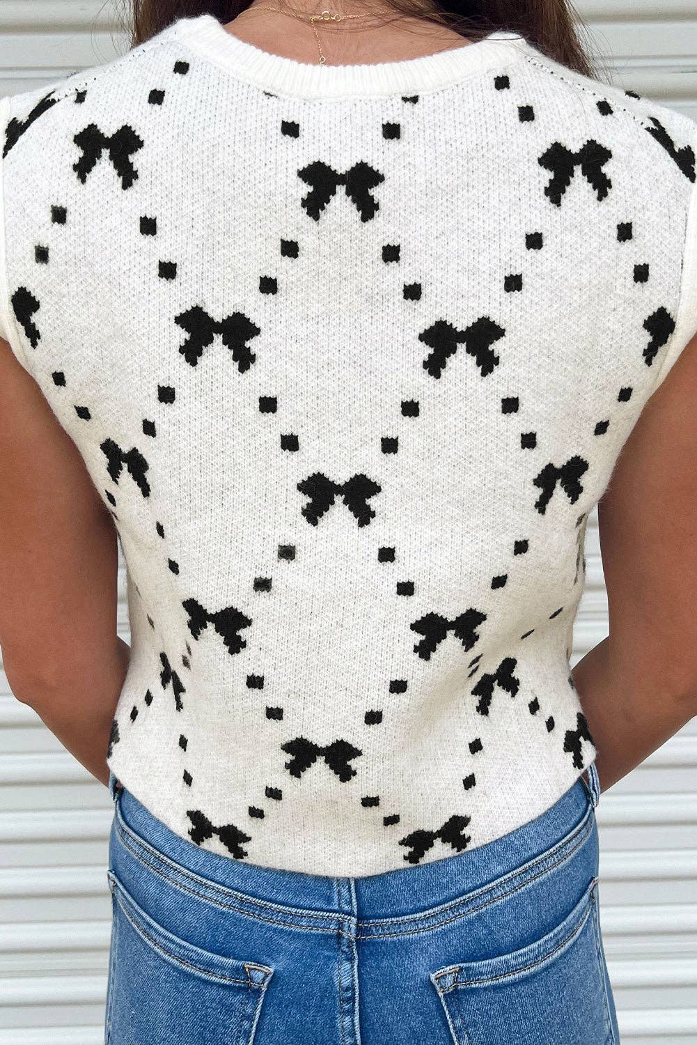 White Bow Cropped Sweater Vest