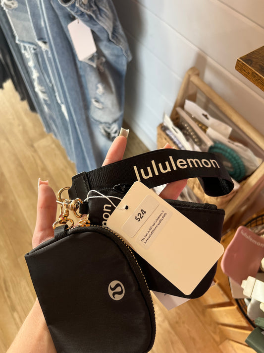 Dual Pouch Wristlet