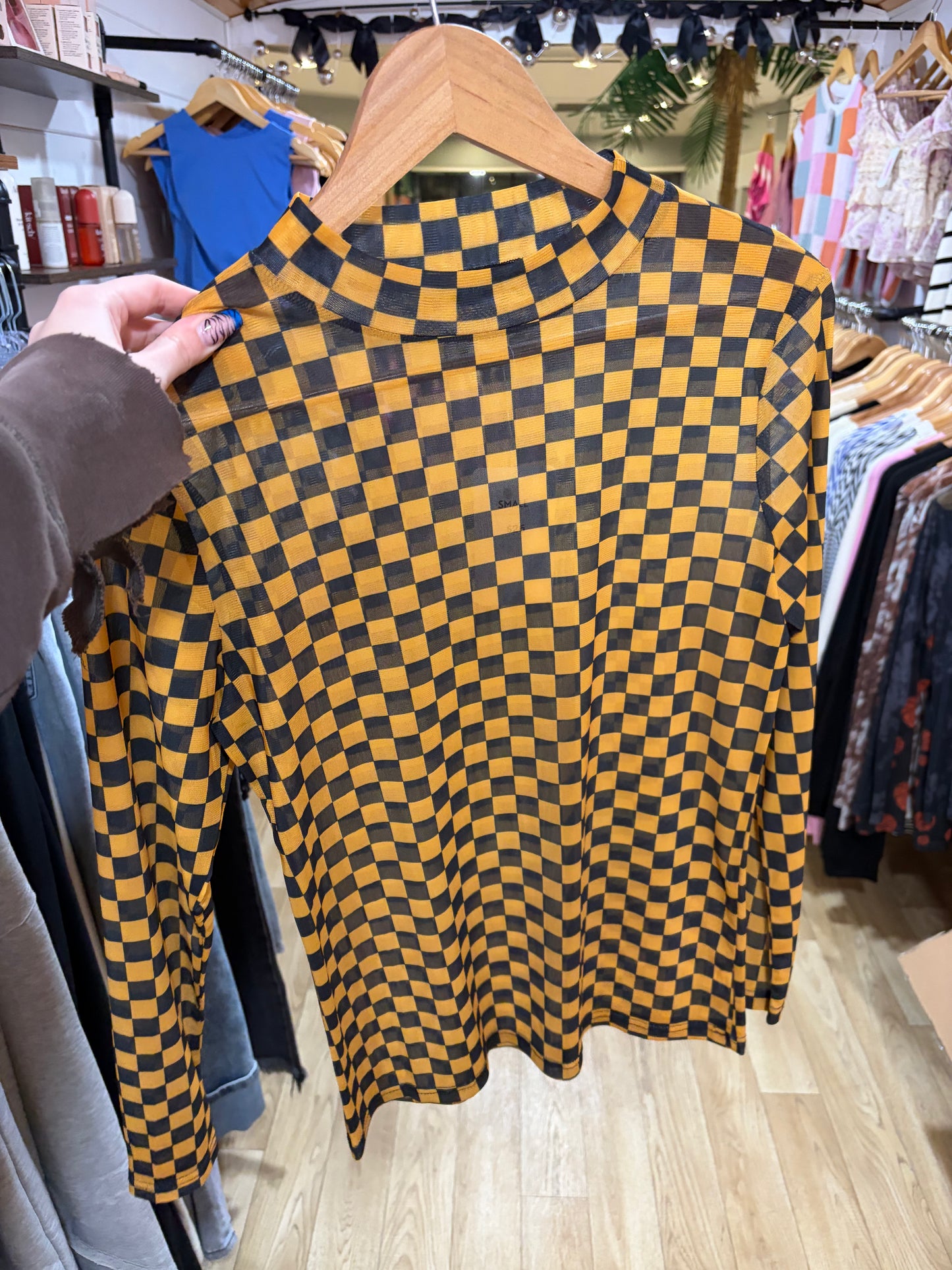 Yellow/Black Checkered Mesh Top