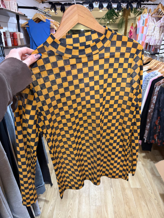 Yellow/Black Checkered Mesh Top