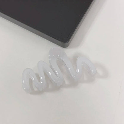 White Wavy Hair Claw Clip
