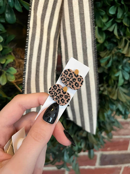 Pumpkin Stud - Earrings image 5