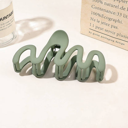 Wavy Green Claw Clip